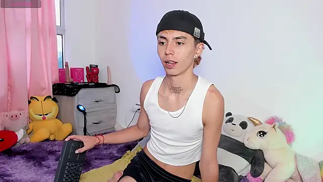 Maiky Cooper01 online show from 03-18-26, 03:03