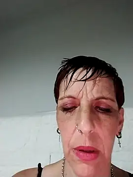 Juguetonafogosa5 online show from 02-04-26, 10:49