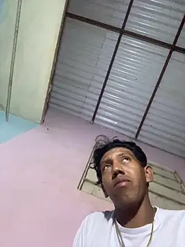 Snapshot of javi182025 chatting on 02-21-26, 12:56 javi182025 online show from 02-21-26, 12:56