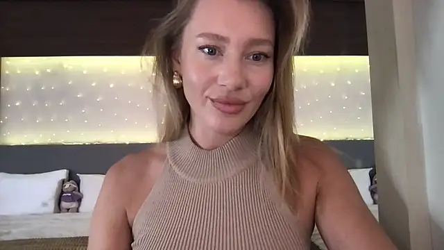 Stella muse online show from 04-02-26, 03:57