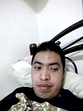 luissfert7y5 online show from 02-11-26, 04:01