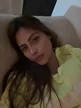 Snapshot of hyacinth30 chatting on 02-06-26, 02:02 hyacinth30 online show from 02-06-26, 02:02