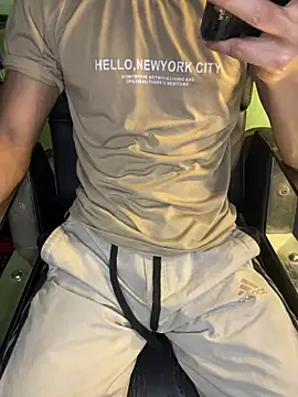 urfuckbunny online show from 03-08-26, 06:00