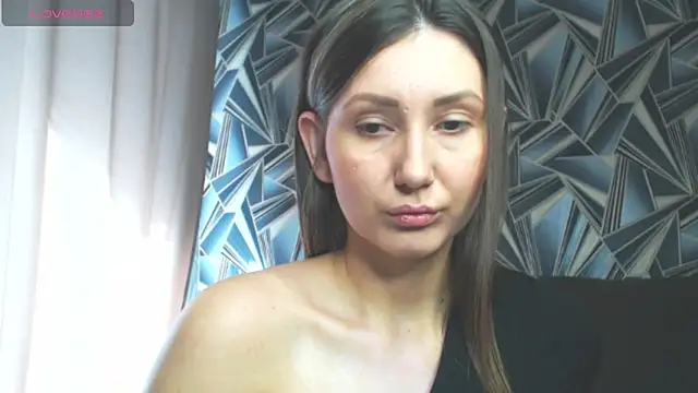 Snapshot of NikkiKiss___ chatting on 02-14-26, 05:40 NikkiKiss online show from 02-14-26, 05:40