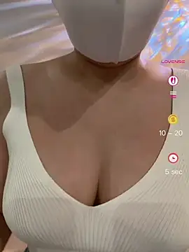 Mia-zhan online show from 07-08-26, 10:21