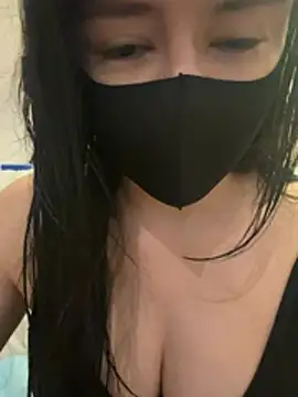 Mia-zhan online show from 04-12-26, 08:34