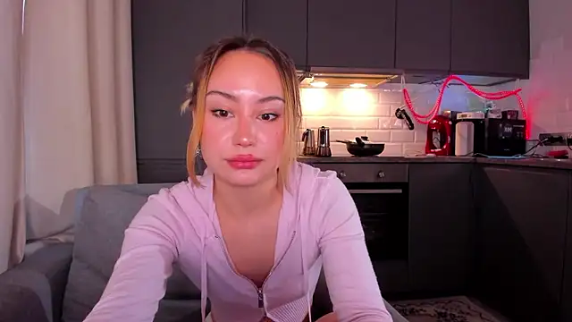 JessicaBeverly  online show from 02-08-26, 01:31