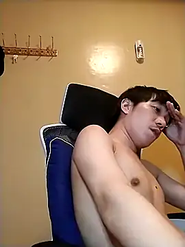 asian guy67 online show from 05-24-26, 07:14