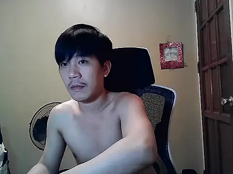asian guy67 online show from 08-01-26, 04:49