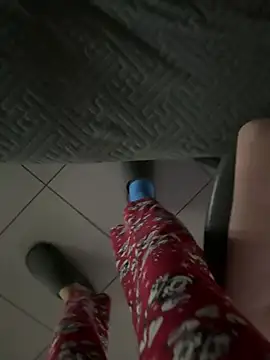 Snapshot of Buenoboss chatting on 03-02-26, 09:38 Buenoboss online show from 03-02-26, 09:38