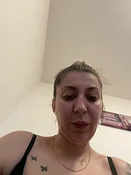 dalia0710 online show from 03-23-26, 01:33