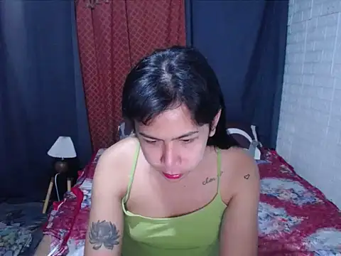 Snapshot of BriannaCruz24 chatting on 06-22-26, 12:13 BriannaCruz24 online show from 06-22-26, 12:13