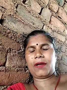 Snapshot of Hot_di97 chatting on 06-10-26, 04:35 Hot di97 online show from 06-10-26, 04:35