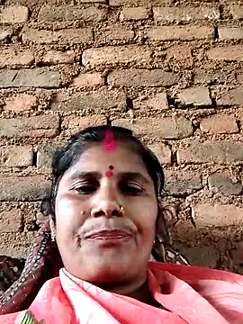 Hot di97 online show from 03-21-26, 10:09