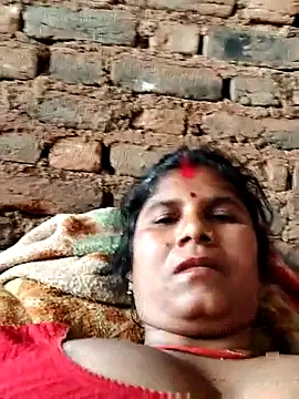 Hot di97 online show from 04-01-26, 10:16