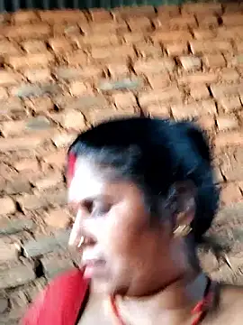 Hot di97 online show from 03-28-26, 12:39