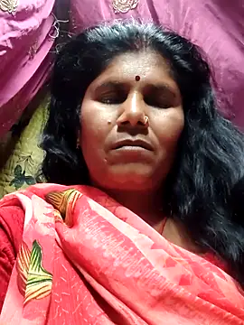 Hot di97 online show from 02-22-26, 03:24