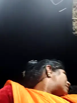 Snapshot of Hot_di97 chatting on 06-15-26, 02:50 Hot di97 online show from 06-15-26, 02:50