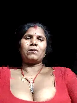 Hot di97 online show from 05-18-26, 03:06