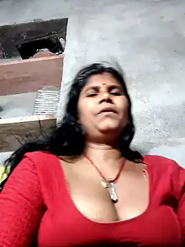 Hot di97 online show from 04-23-26, 07:48