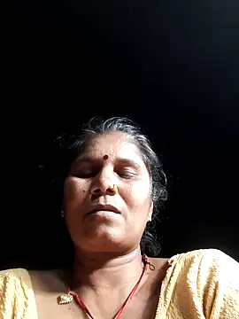 Snapshot of Hot_di97 chatting on 06-11-26, 04:37 Hot di97 online show from 06-11-26, 04:37