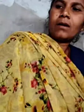 Hot di97 online show from 03-23-26, 11:15