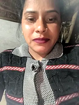 Snapshot of Hot_bh64 chatting on 02-02-26, 03:22 Hot bh64 online show from 02-02-26, 03:22