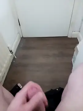 Hertsguy1984 online show from 03-04-26, 12:24