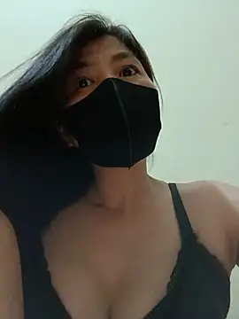 Snapshot of Lyly-68688 chatting on 06-21-26, 09:26 Lyly-68688 online show from 06-21-26, 09:26