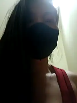 Snapshot of Lyly-68688 chatting on 02-06-26, 02:35 Lyly-68688 online show from 02-06-26, 02:35