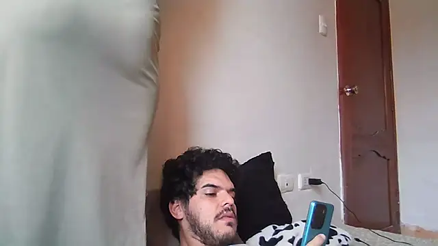 Snapshot of mindymiaw chatting on 02-05-26, 07:21 mindymiaw online show from 02-05-26, 07:21