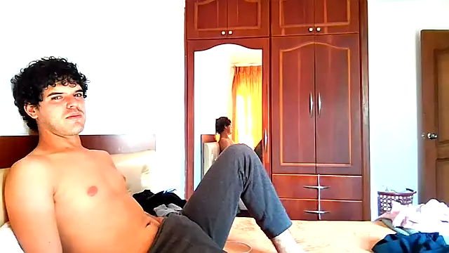 mindymiaw online show from 05-09-26, 08:01