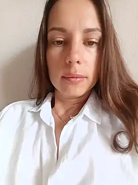 She-Moon online show from 07-04-26, 05:47