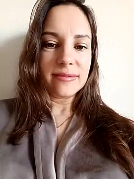 She-Moon online show from 04-14-26, 06:07