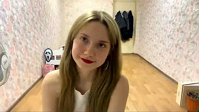 Snapshot of BerneiiceNases chatting on 02-28-26, 03:55 BerneiiceNases online show from 02-28-26, 03:55