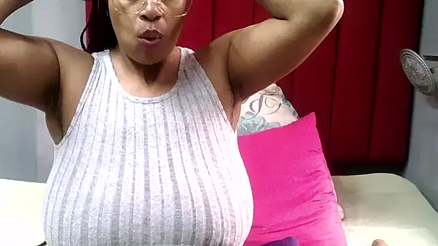 Snapshot of ClitorisBoobs chatting on 02-17-26, 11:18 ClitorisBoobs online show from 02-17-26, 11:18