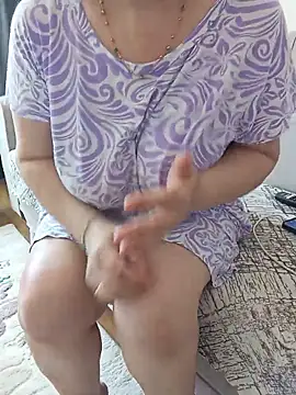 burcu ben online show from 06-07-26, 09:47