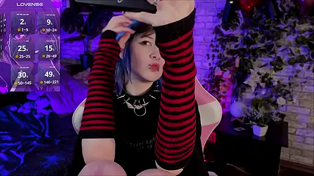 Ashley Veil online show from 02-17-26, 08:39