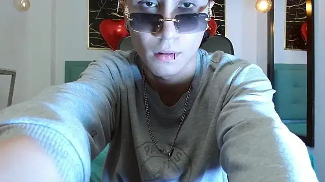 XanderGrey8 online show from 02-19-26, 07:22