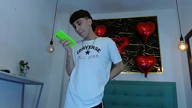 XanderGrey8 online show from 02-18-26, 07:32