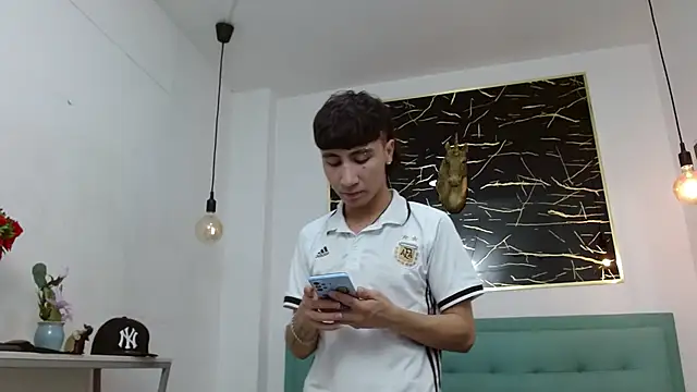 XanderGrey8 online show from 01-13-26, 07:07