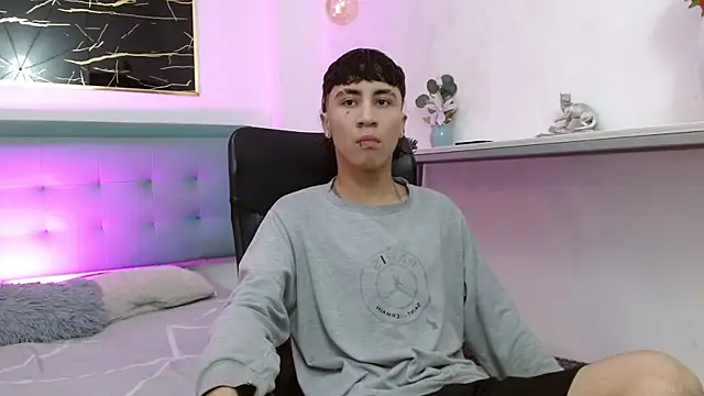 XanderGrey8 online show from 02-10-26, 07:24