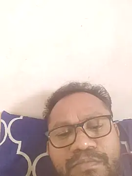 Snapshot of KGF786 chatting on 03-01-26, 07:19 KGF786 online show from 03-01-26, 07:19