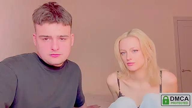 your molly mark  online show from 04-12-26, 06:00