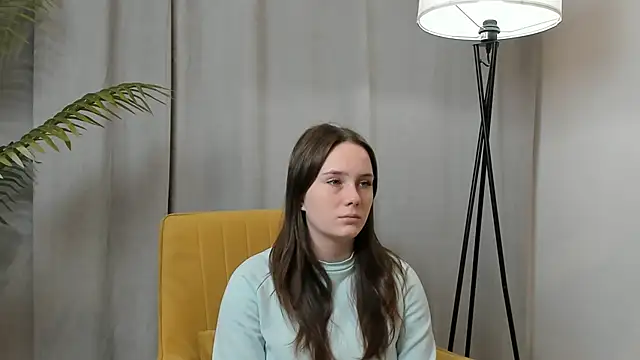 GenevieNyreen online show from 01-14-26, 10:08