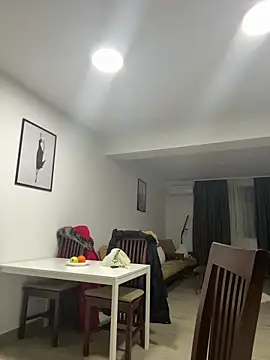 Missolevelvet online show from 02-15-26, 08:41