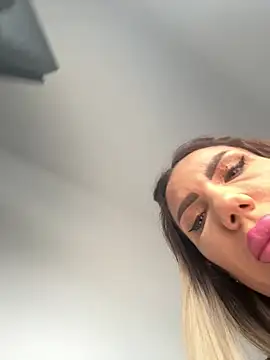 Missolevelvet online show from 02-16-26, 10:47