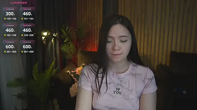 Snapshot of MargaritaGrey chatting on 06-07-26, 06:13 MargaritaGrey online show from 06-07-26, 06:13