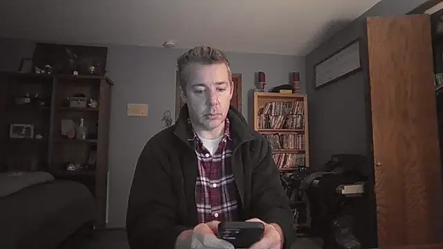 chrisw8140 online show from 03-06-26, 05:02