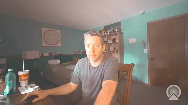 Snapshot of chrisw8140 chatting on 07-01-26, 12:11 chrisw8140 online show from 07-01-26, 12:11